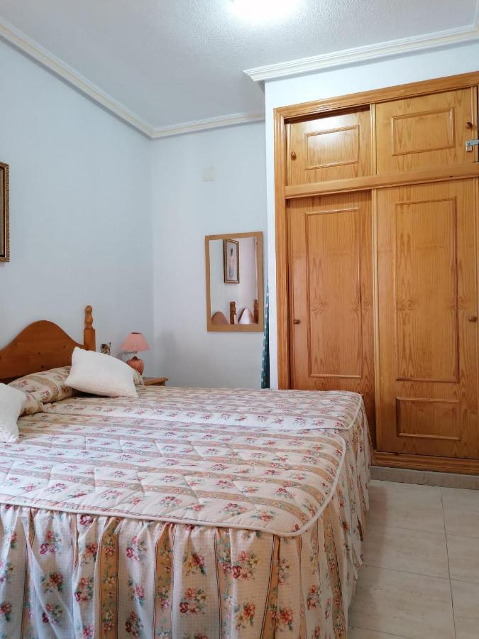 Gemuetliche Ferienwohnung In Torrevieja Ca100M Vom Strand Playa Del Cura Entfernt Экстерьер фото