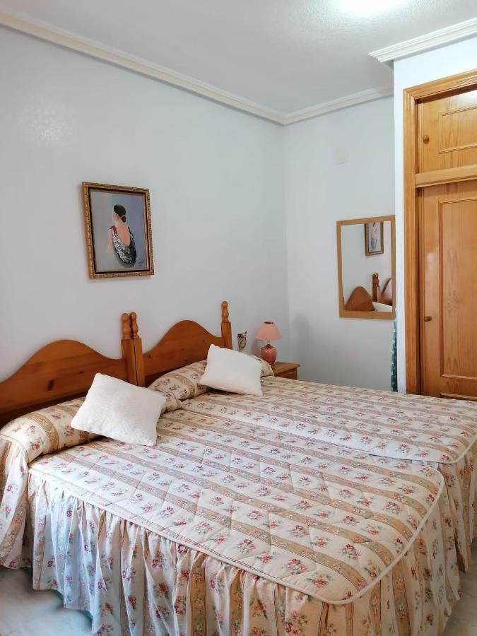Gemuetliche Ferienwohnung In Torrevieja Ca100M Vom Strand Playa Del Cura Entfernt Экстерьер фото