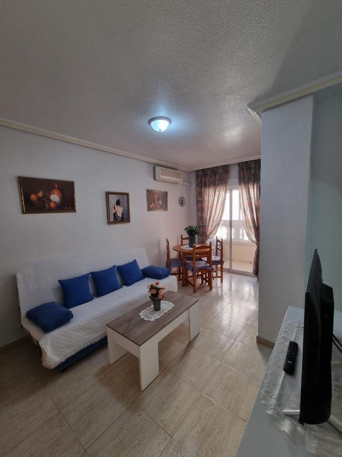 Gemuetliche Ferienwohnung In Torrevieja Ca100M Vom Strand Playa Del Cura Entfernt Экстерьер фото