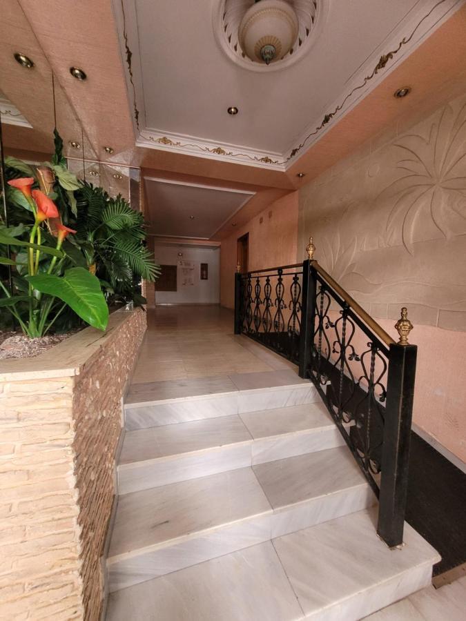 Gemuetliche Ferienwohnung In Torrevieja Ca100M Vom Strand Playa Del Cura Entfernt Экстерьер фото